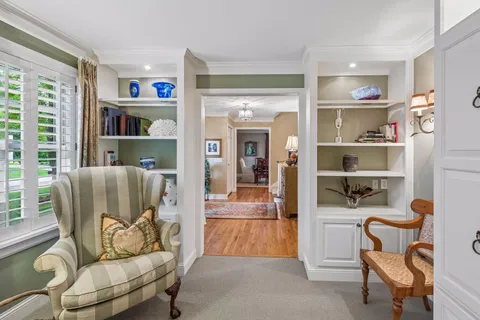 $1,100,000 | 925 Brockton Lane North, Plymouth, MN 55447
