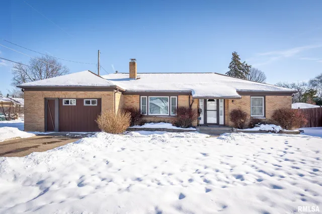 $162,500 | 622 53rd Street, Moline, IL 61265