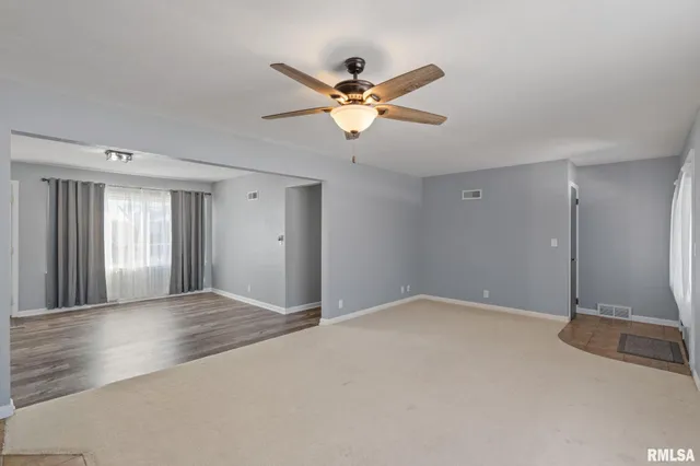 $162,500 | 622 53rd Street, Moline, IL 61265