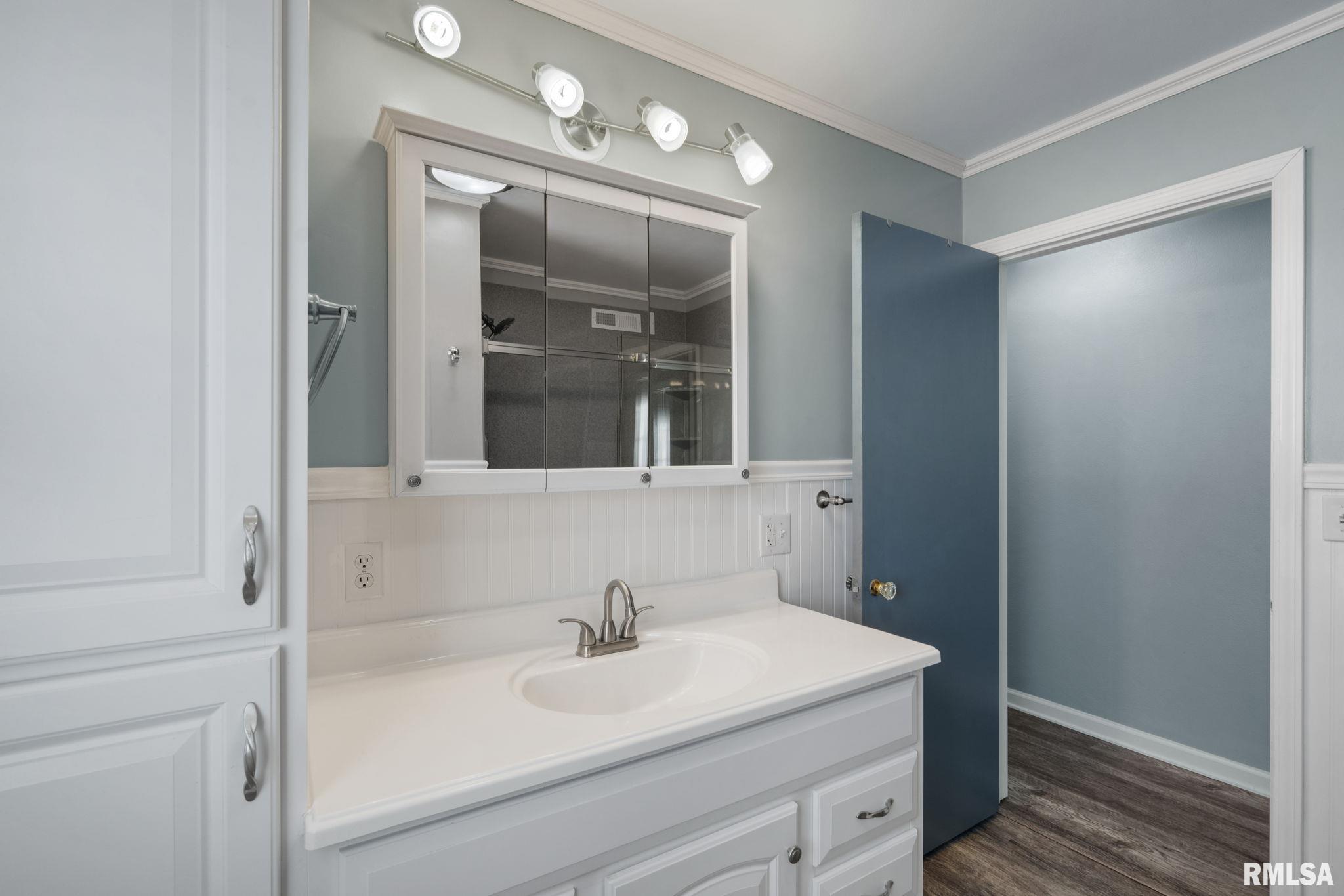 622 53rd Street Moline, IL 61265 - Photo 20 of 45