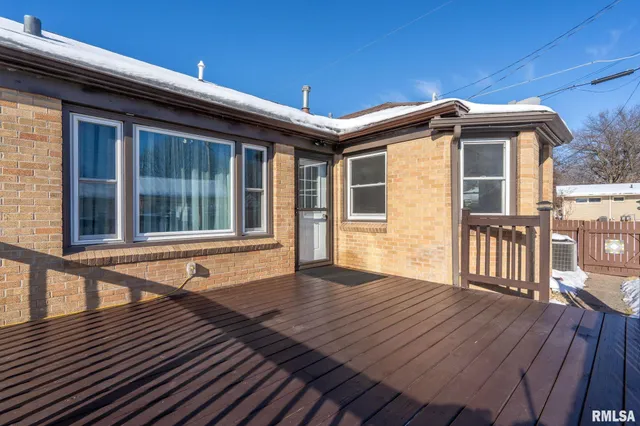 $162,500 | 622 53rd Street, Moline, IL 61265