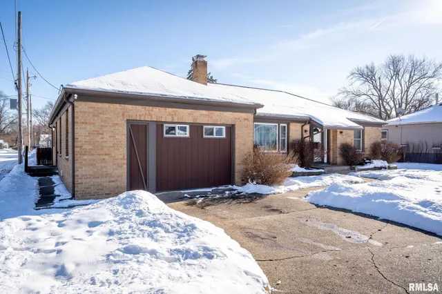 $162,500 | 622 53rd Street, Moline, IL 61265