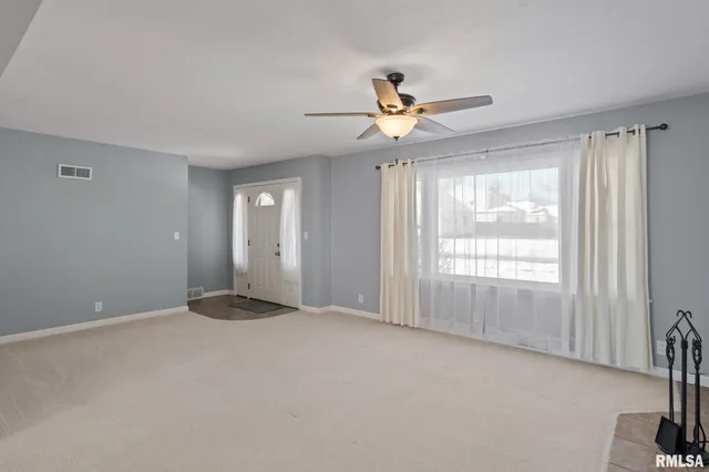 $162,500 | 622 53rd Street, Moline, IL 61265