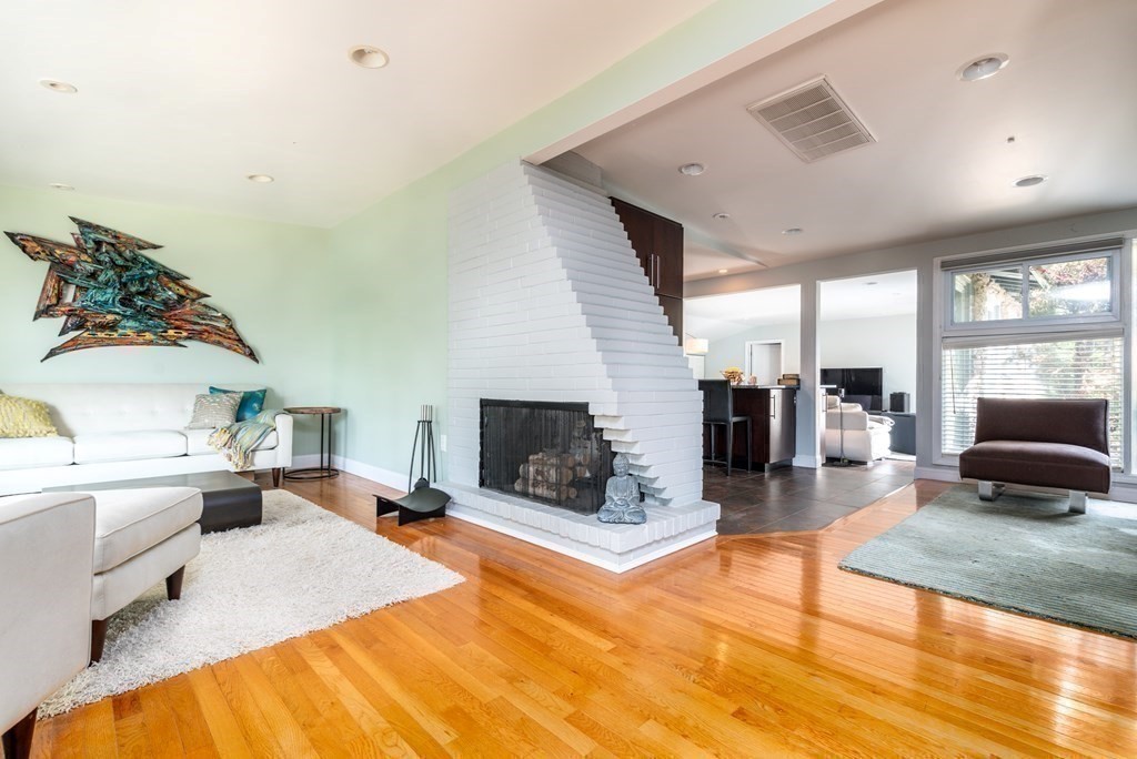 36 Marjorie Road Braintree, MA 02184 - Photo 4 of 40 Gallery Image 4