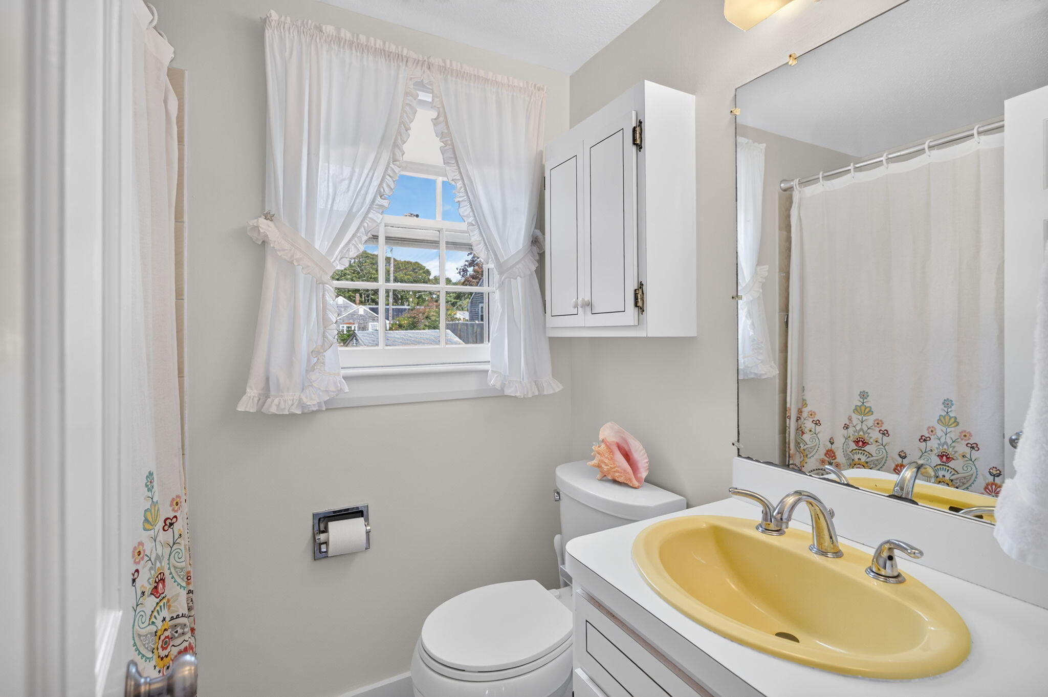 38 Craig Road West Dennis, MA 02670 - Photo 20 of 29 Guest Full Bath