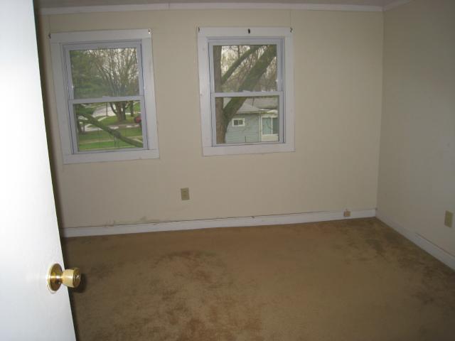 925 Rarig Avenue Columbus, OH 43219 - Photo 9 of 10