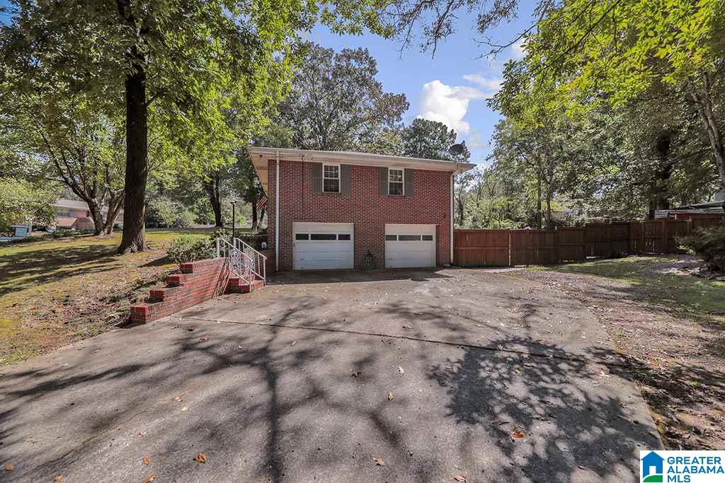 2612 Ridgebrook Road Fultondale, AL 35068 - Photo 4 of 30