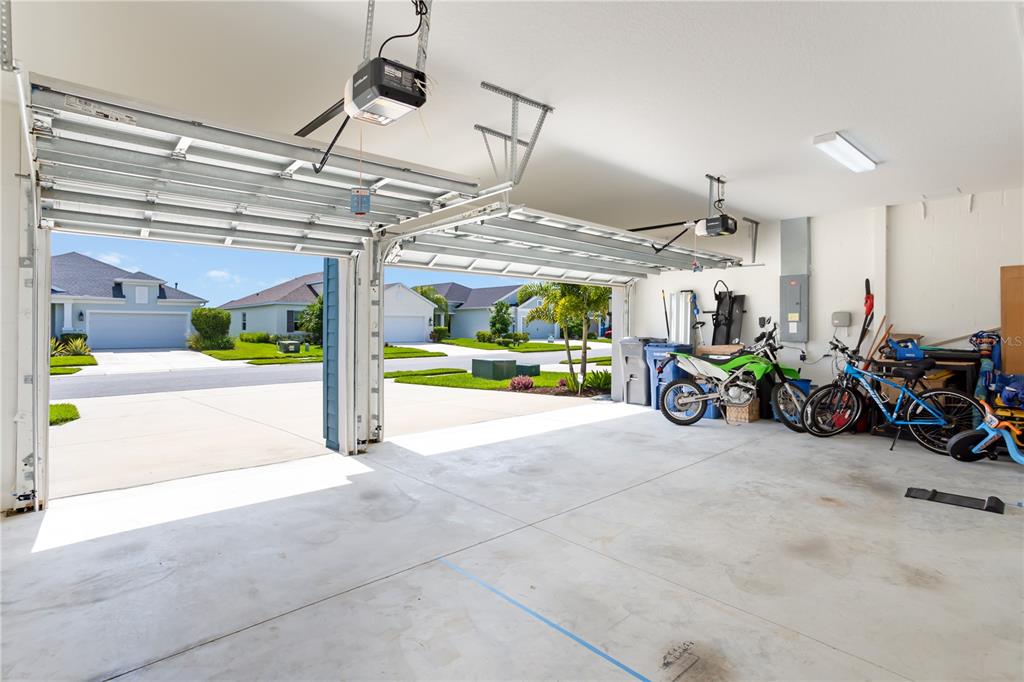 3410 Box Turtle Terrace Parrish, FL 34219 - Photo 4 of 99