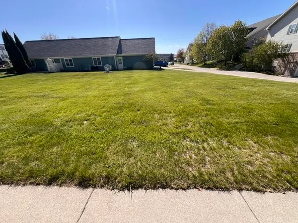 $25,000 | 814 North 10th Street, Sheboygan, WI 53081