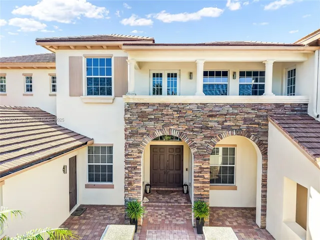 $14,000 | 12008 Northwest 69th Court, Unit 12008, Parkland, FL 33076