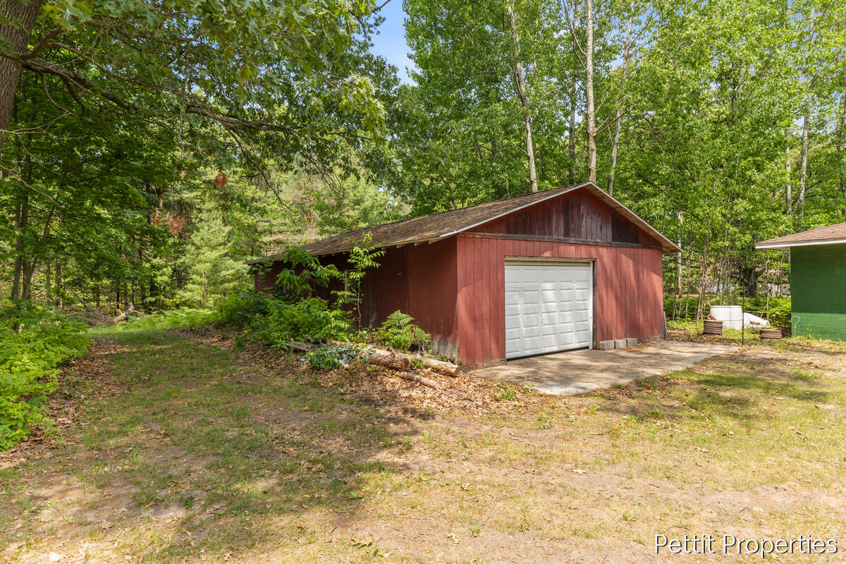 1857 Simonelli Road Muskegon, MI 49445 - Photo 26 of 30 1857-Simonelli_026