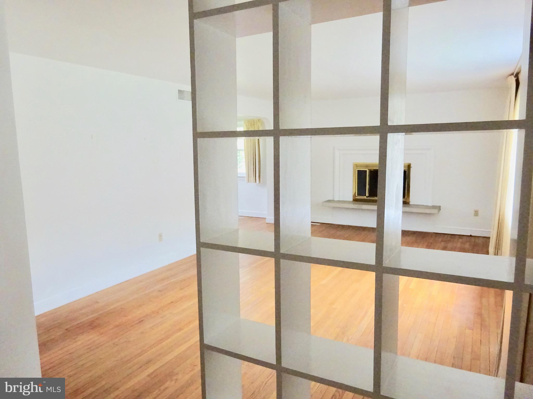 1355 Museum Road Reading, PA 19611 - Photo 14 of 43 Living Room
