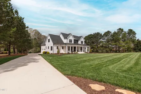 $1,899,000 | 68 Harvest Lane, Pittsboro, NC 27312