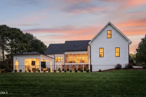 $1,899,000 | 68 Harvest Lane, Pittsboro, NC 27312
