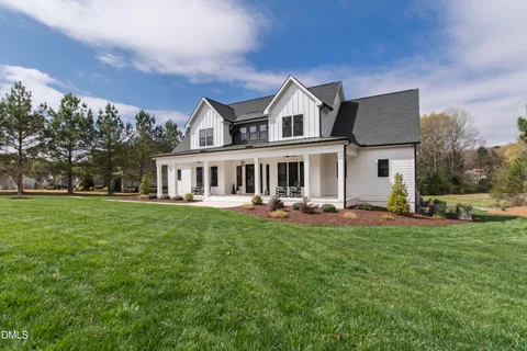 $1,899,000 | 68 Harvest Lane, Pittsboro, NC 27312