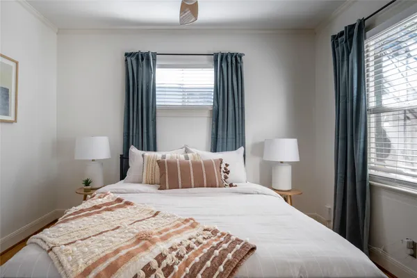 $725,000 | 5204 Avenue G, Austin, TX 78751