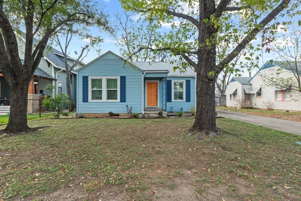 $725,000 | 5204 Avenue G, Austin, TX 78751