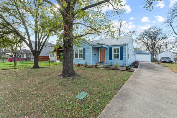 $725,000 | 5204 Avenue G, Austin, TX 78751