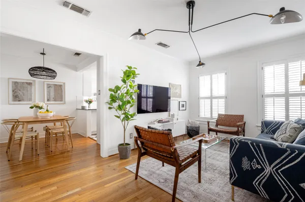 $725,000 | 5204 Avenue G, Austin, TX 78751