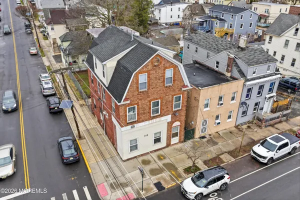 $3,500 | 115 Remsen Avenue, New Brunswick, NJ 08901