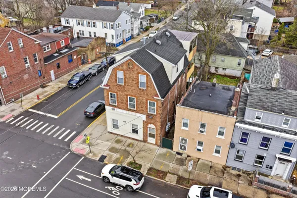 $3,500 | 115 Remsen Avenue, New Brunswick, NJ 08901