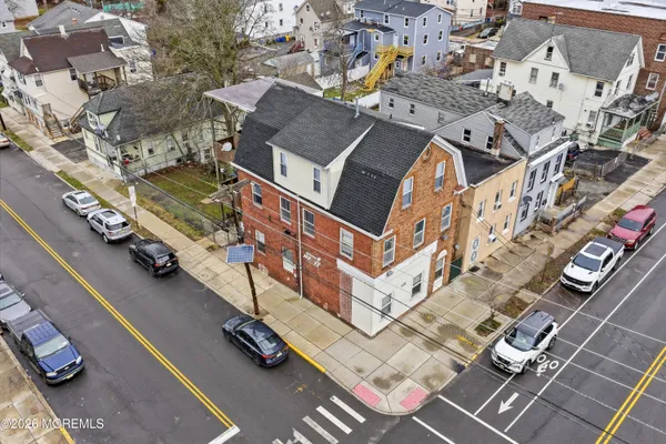$3,500 | 115 Remsen Avenue, New Brunswick, NJ 08901