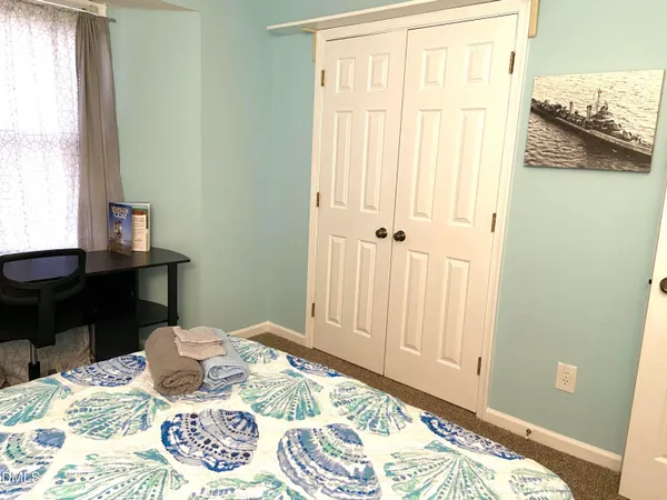 $1,325 | 1521 Creekwood Court, Unit 201, Raleigh, NC 27603