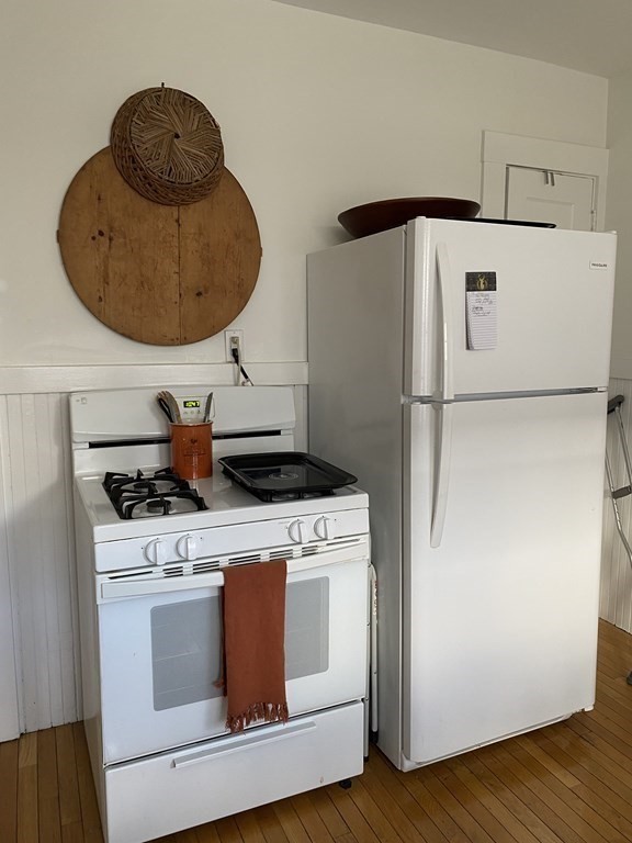 48-50 Chester Road Belmont, MA 02478 - Photo 5 of 29 Gallery Image 5