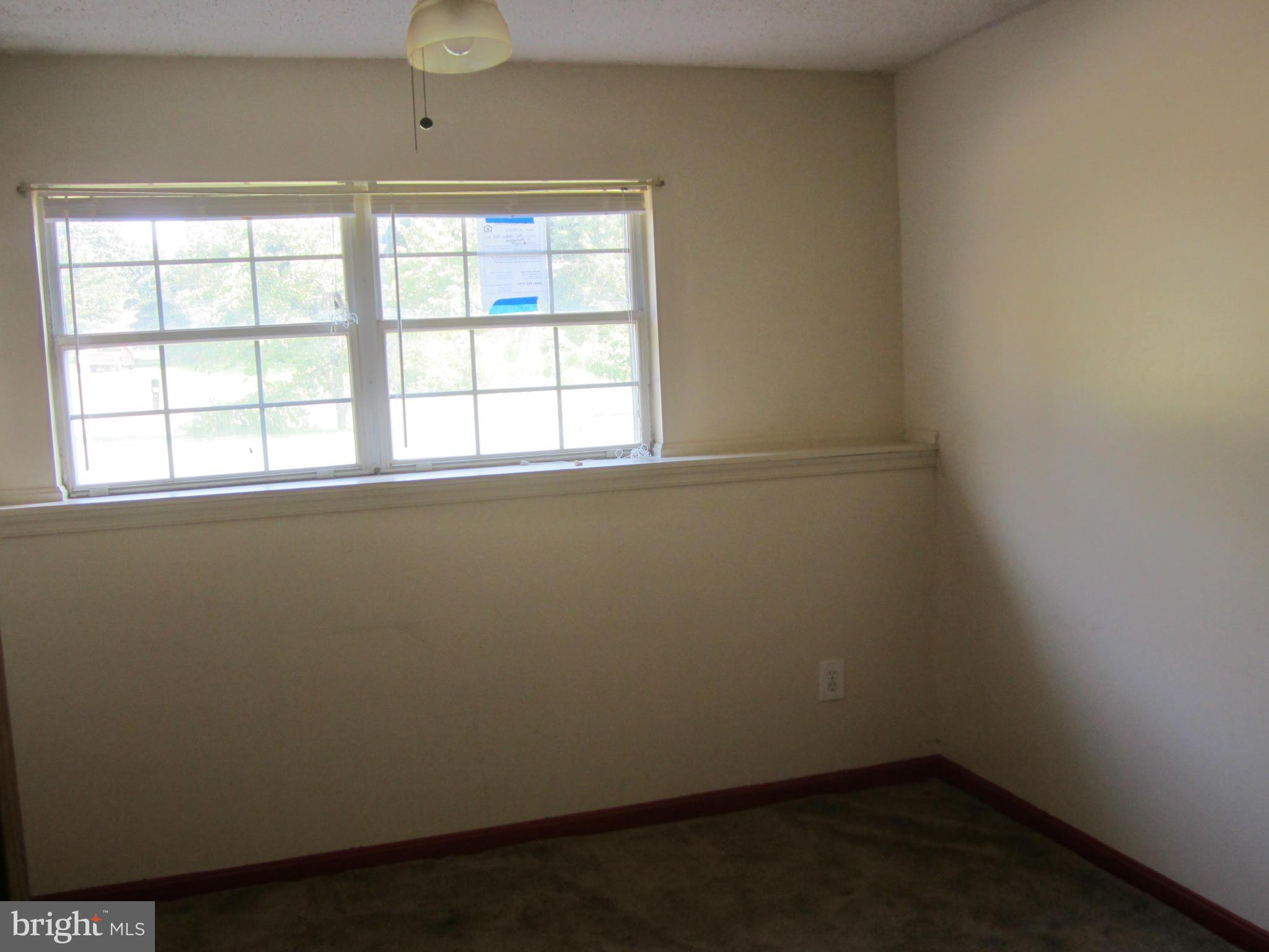 1925 Holland Cliffs Road Huntingtown, MD 20639 - Photo 15 of 20 Bedroom