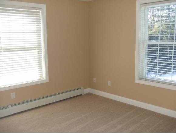 40 Deerfield Road North Berwick, ME 03906 - Photo 9 of 23 Gallery Image 9