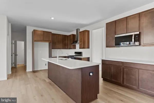 $3,295 | 32 Pamela Drive, Mechanicsburg, PA 17050