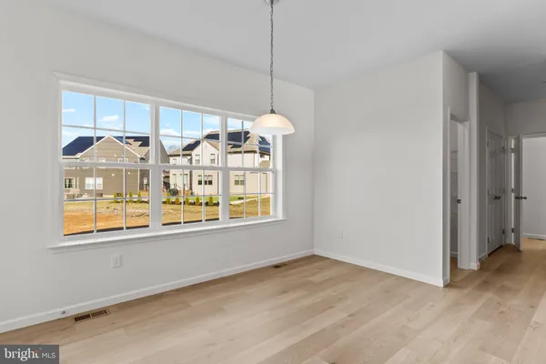 $3,295 | 32 Pamela Drive, Mechanicsburg, PA 17050