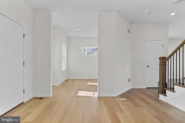 $3,295 | 32 Pamela Drive, Mechanicsburg, PA 17050