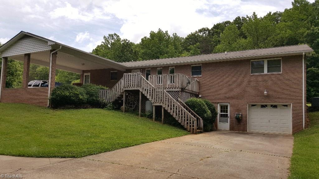 1477 Tillotson Road Pinnacle, NC 27043 - Photo 2 of 17