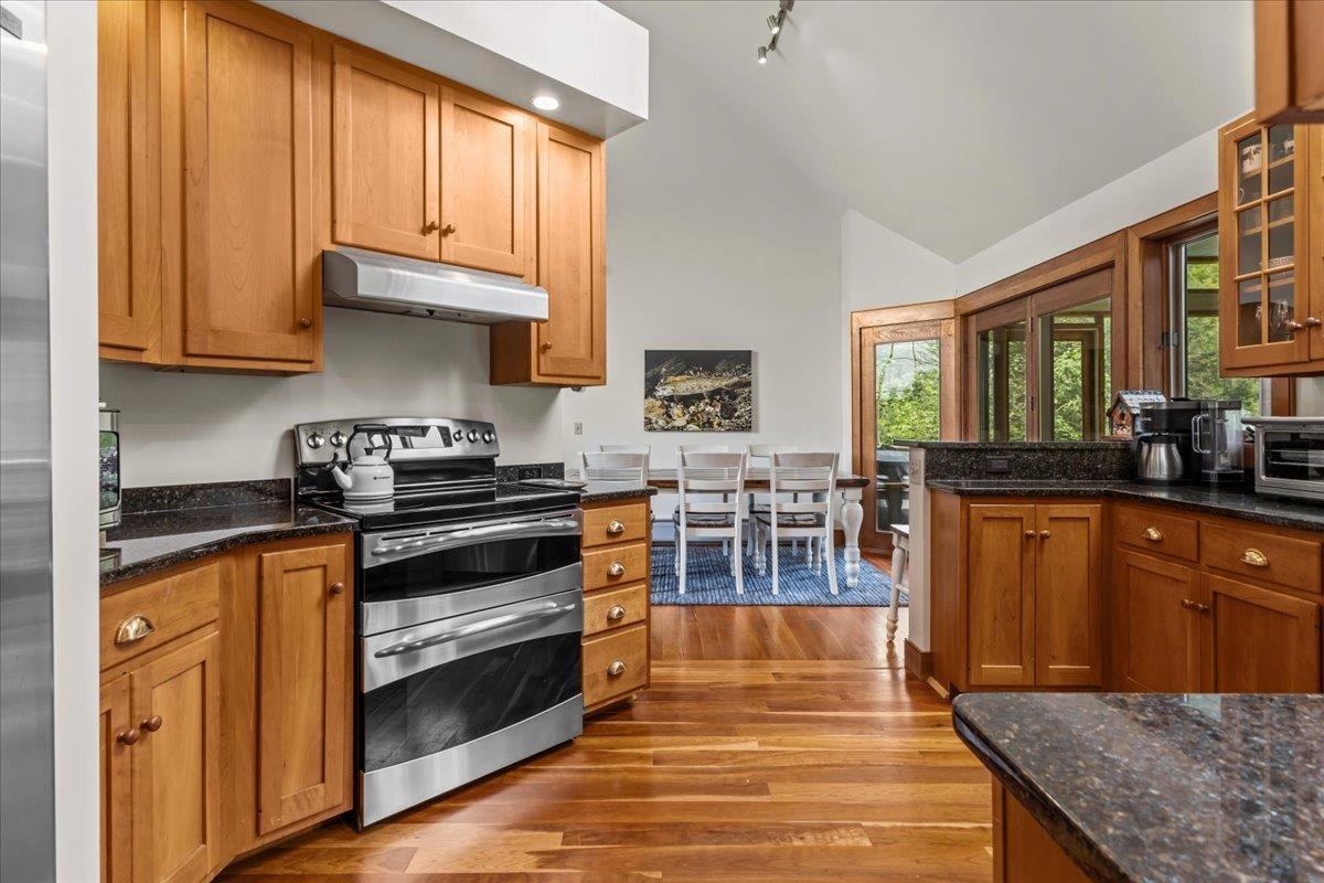 386 South Hollow Road Stowe, VT 05672 - Photo 14 of 40 Gallery Image 14