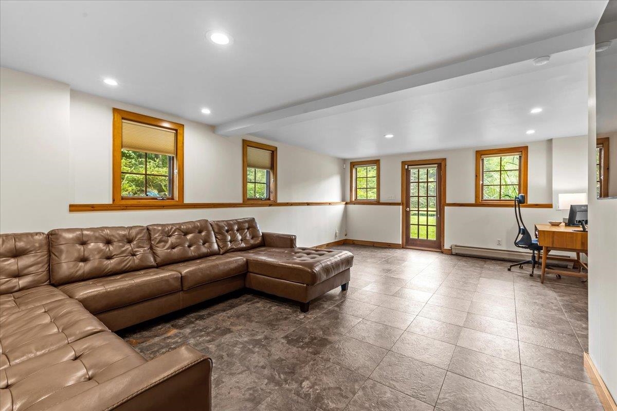 386 South Hollow Road Stowe, VT 05672 - Photo 30 of 40 Gallery Image 30