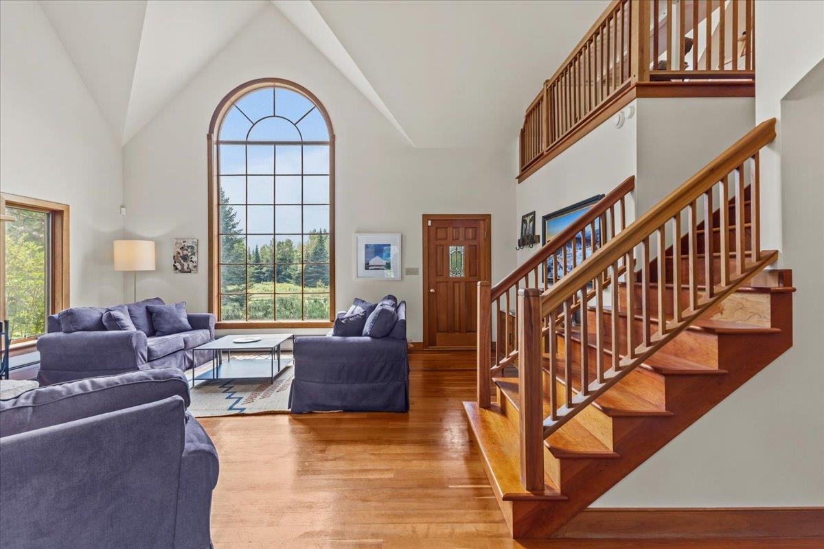 386 South Hollow Road Stowe, VT 05672 - Photo 3 of 40 Gallery Image 3