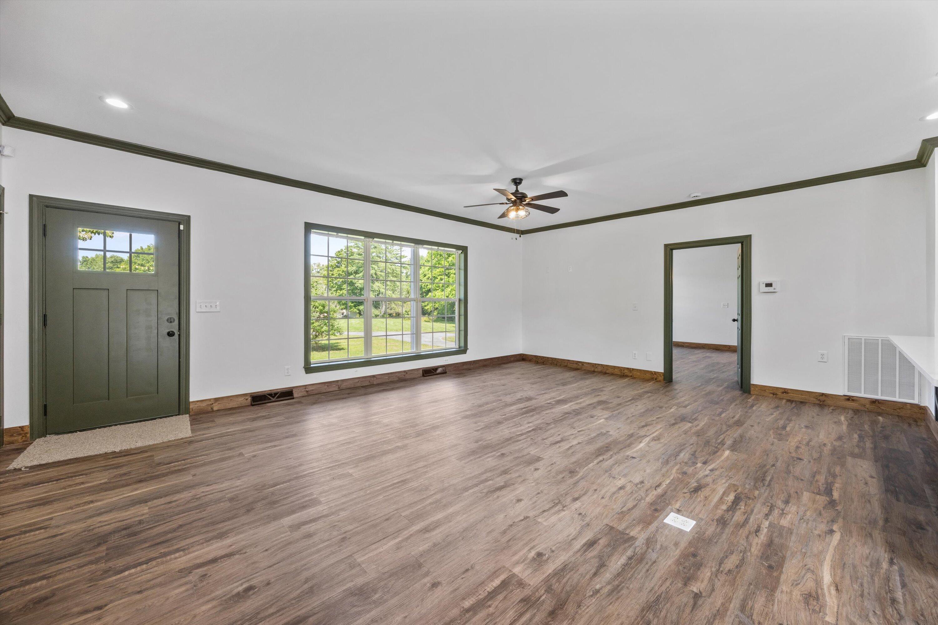 1468 River Road Kingston, TN 37763 - Photo 4 of 42 04-1468 River Rd02