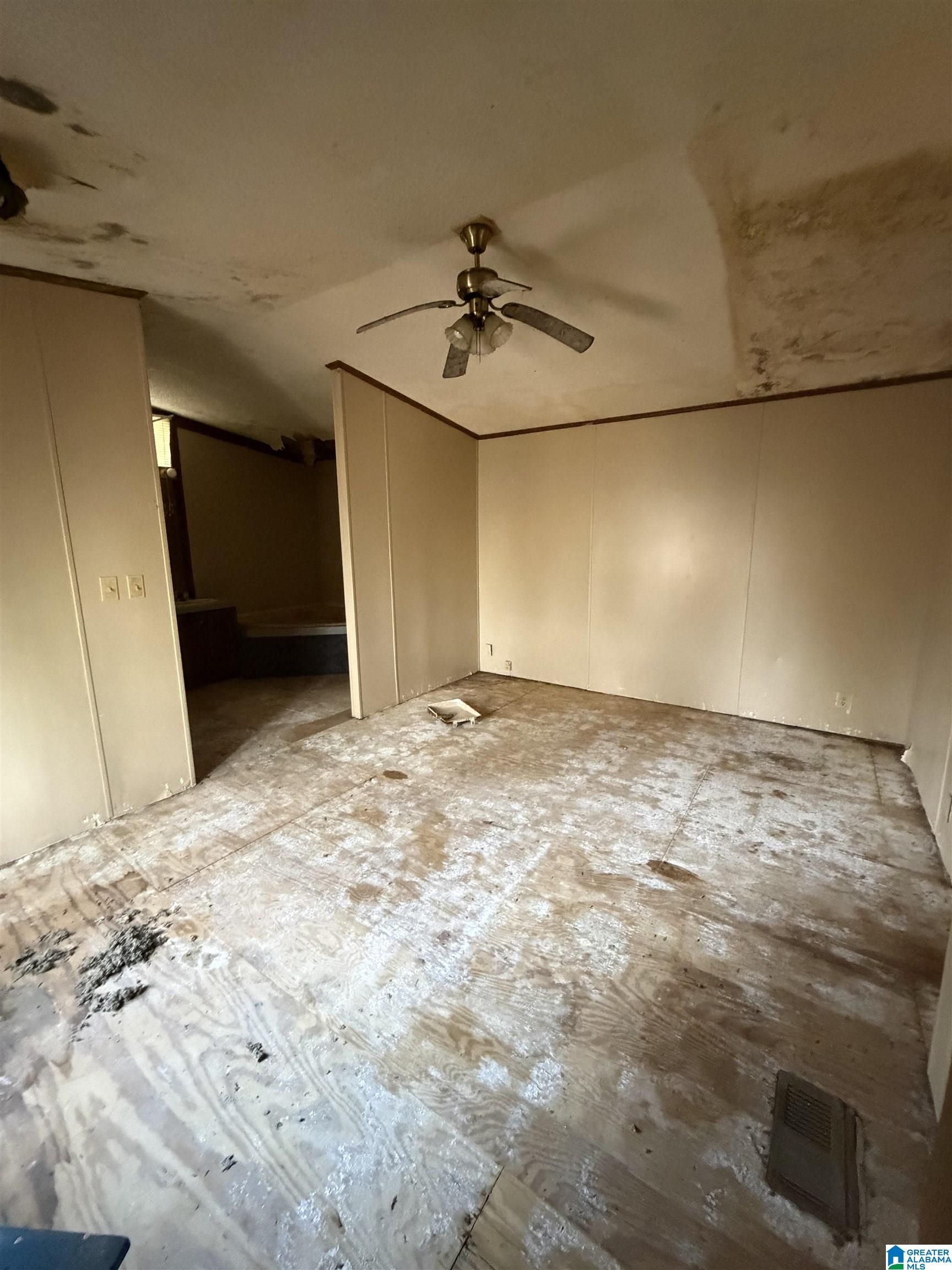 1069 Midway Estates Road Jacksons Gap, AL 36861 - Photo 6 of 26