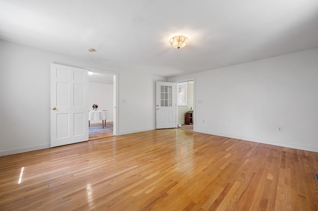 57 Ridge Road Upton, MA 01568 - Photo 18 of 42