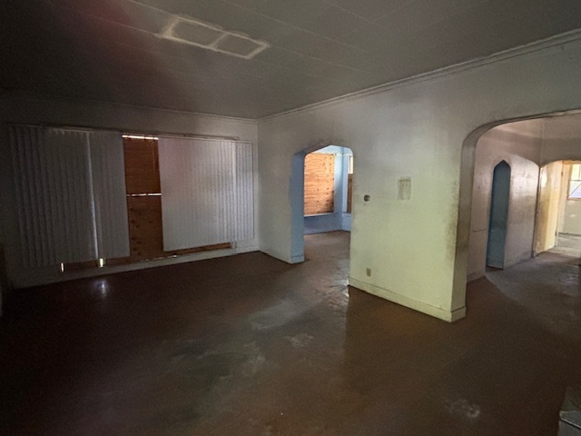 10230 South Union Avenue Chicago, IL 60628 - Photo 17 of 28 a view of empty room with window