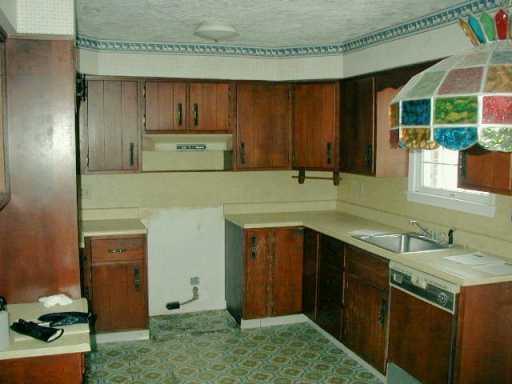 123 Temple Road Monaca, PA 15061 - Photo 3 of 6 Gallery Image 3