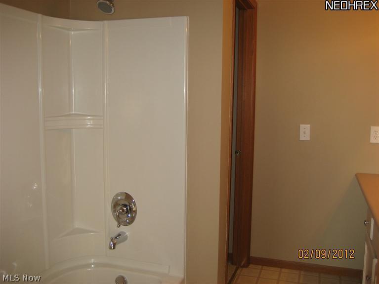 6915 Tippecanoe Road Canfield, OH 44406 - Photo 15 of 17 Gallery Image 15