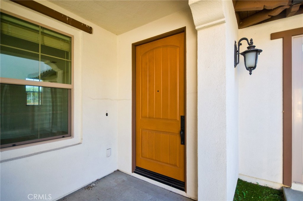245 Snapdragon Lane Glendora, CA 91741 - Photo 13 of 42 a view of walk in closet