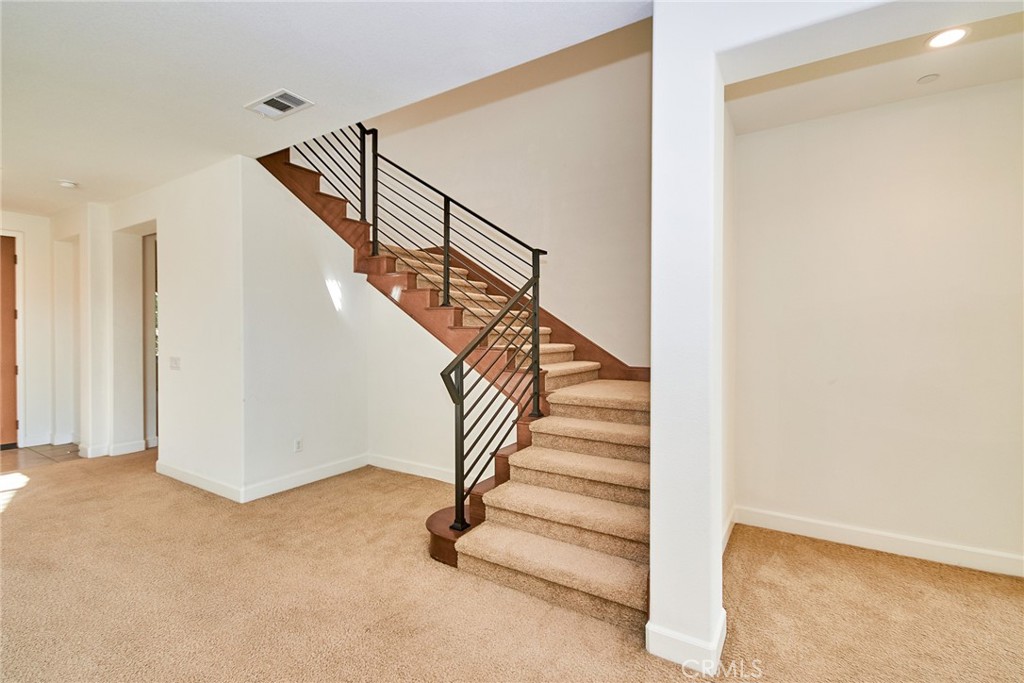 245 Snapdragon Lane Glendora, CA 91741 - Photo 28 of 42 a view of entryway