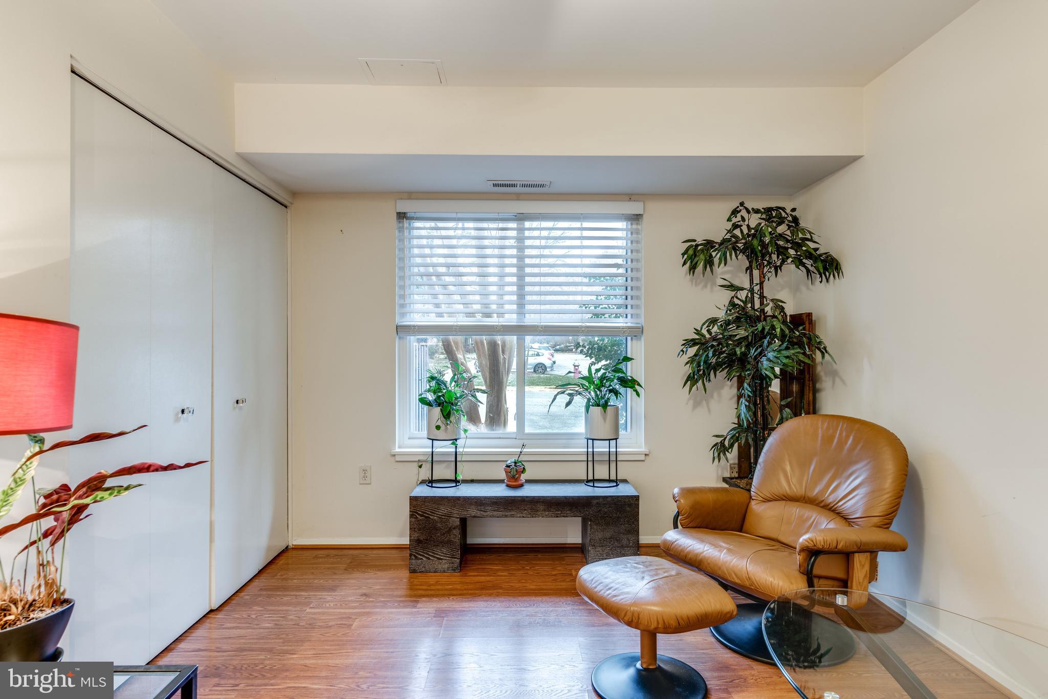 1829 Ivy Oak Square Reston, VA 20190 - Photo 15 of 41 Gallery Image 15