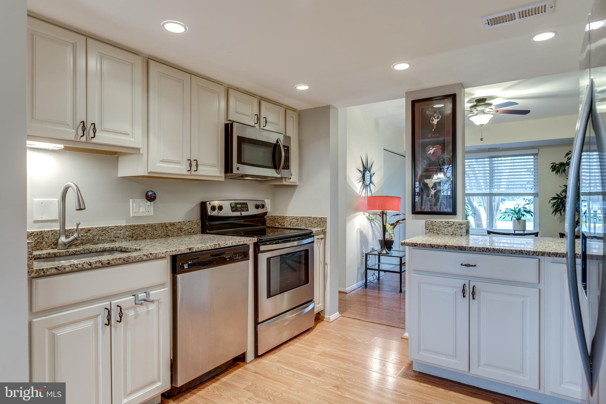 1829 Ivy Oak Square Reston, VA 20190 - Photo 19 of 41 Gallery Image 19