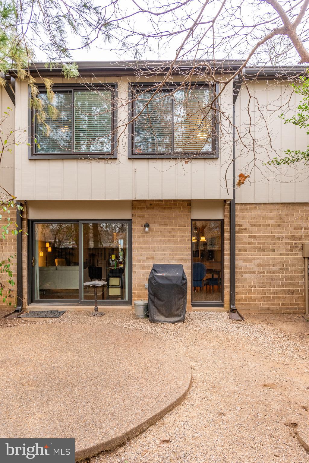 1829 Ivy Oak Square Reston, VA 20190 - Photo 39 of 41 Gallery Image 39