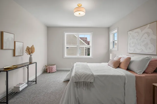 $989,900 | 920 Carnoustie Way, Oregon, WI 53575