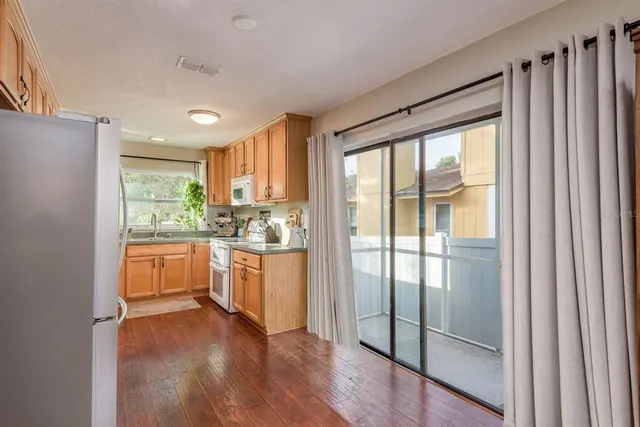 $459,000 | 3928 Orchard Hill Circle, Palm Harbor, FL 34684